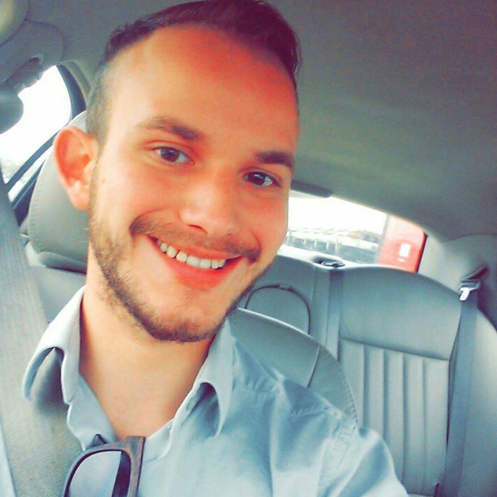 Meet your Posher, Phillip